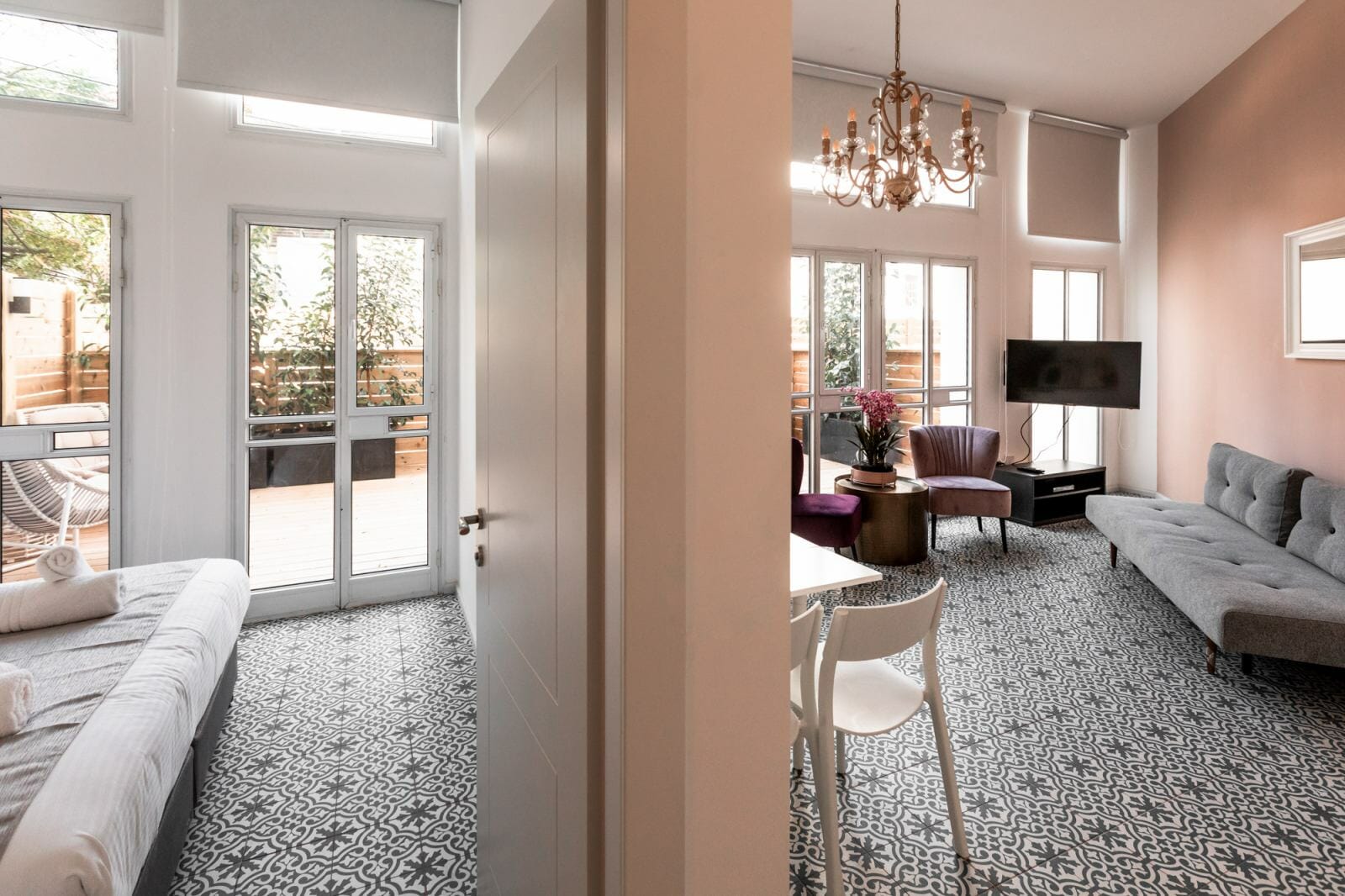 Apartment 003 view 8