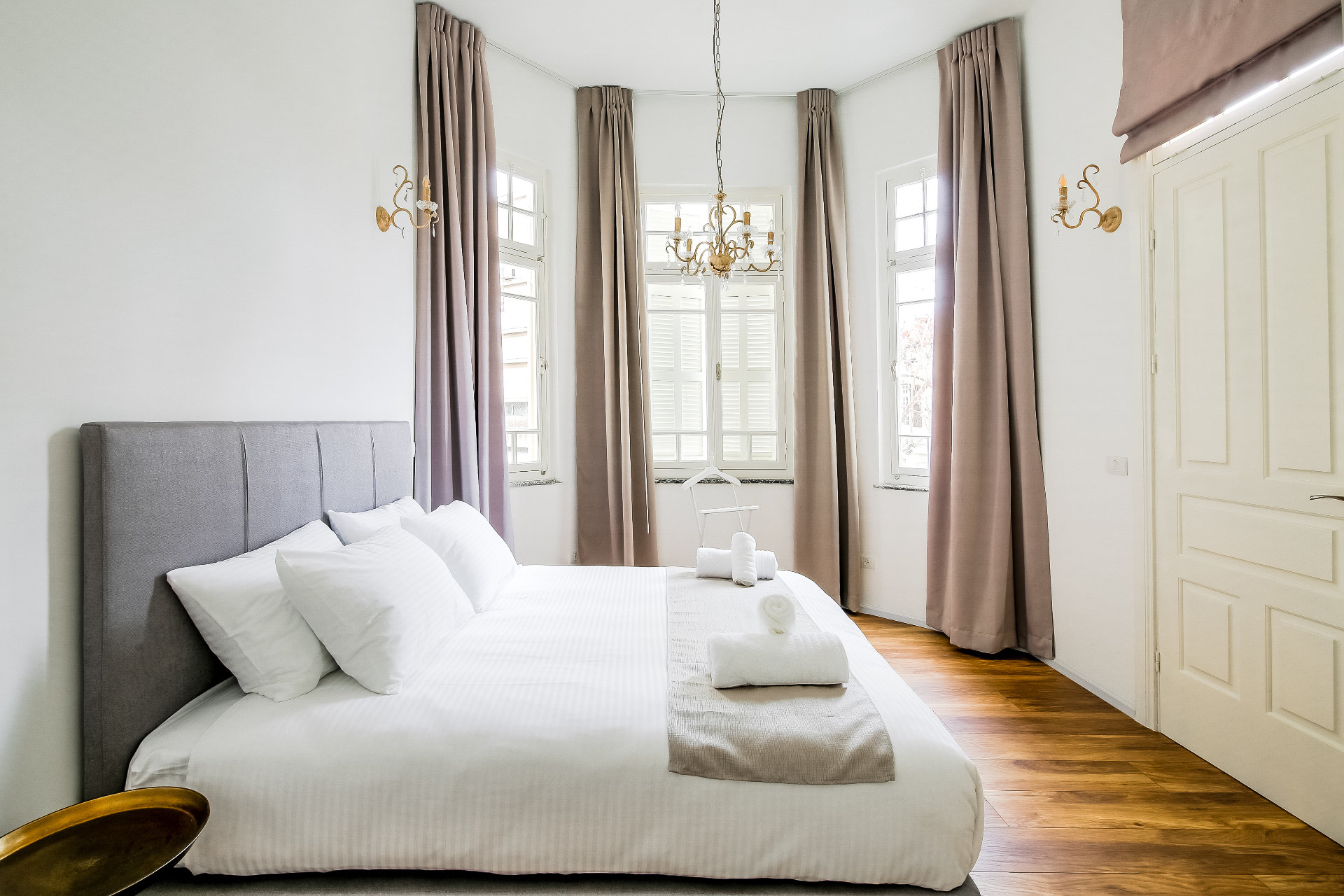 Charming apartment 102 with Art Nouveau details