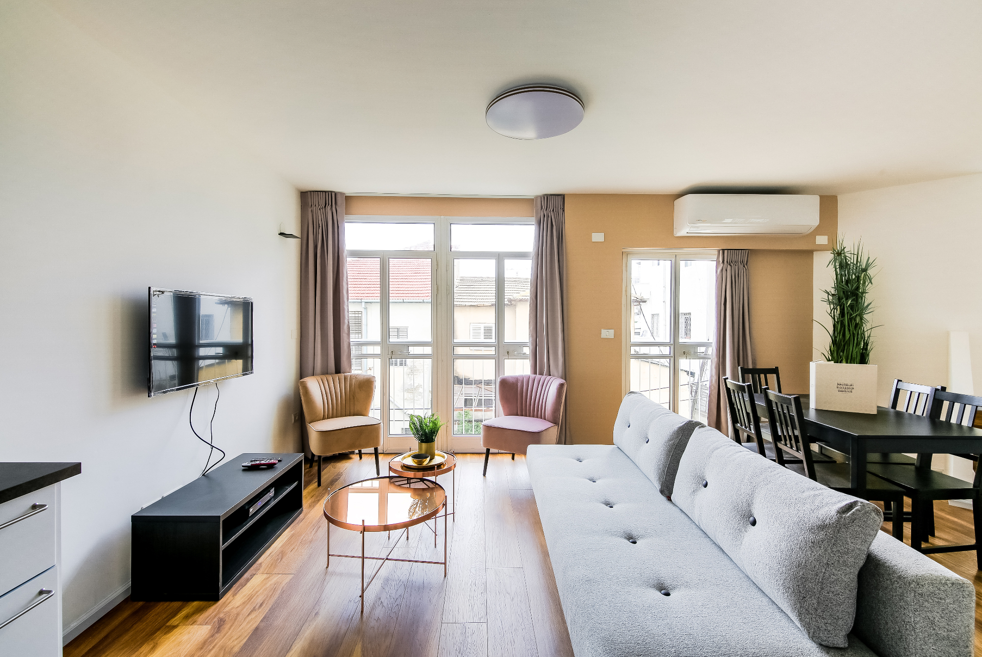 Apartment 103 - Image 1