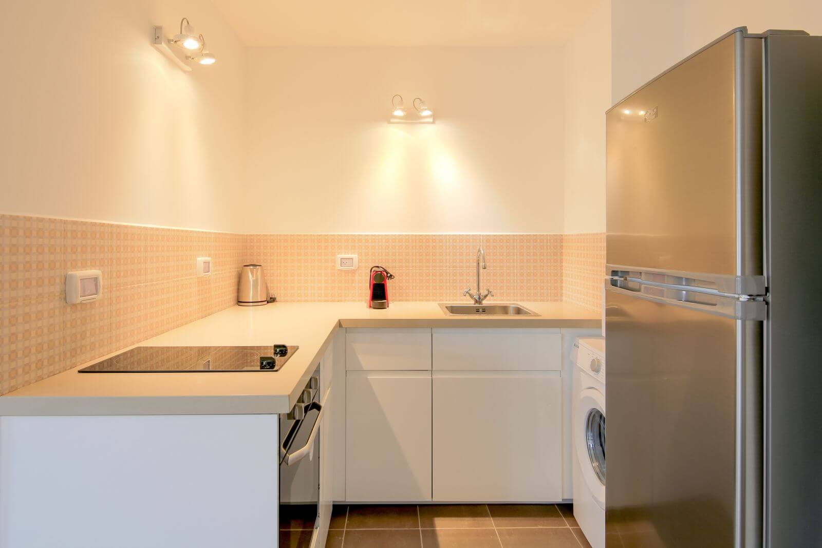 Apartment 104 - Image 6