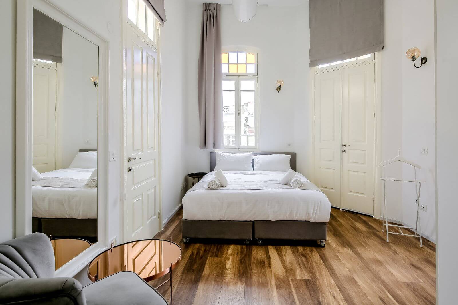 Executive apartment 201 with premium finishes