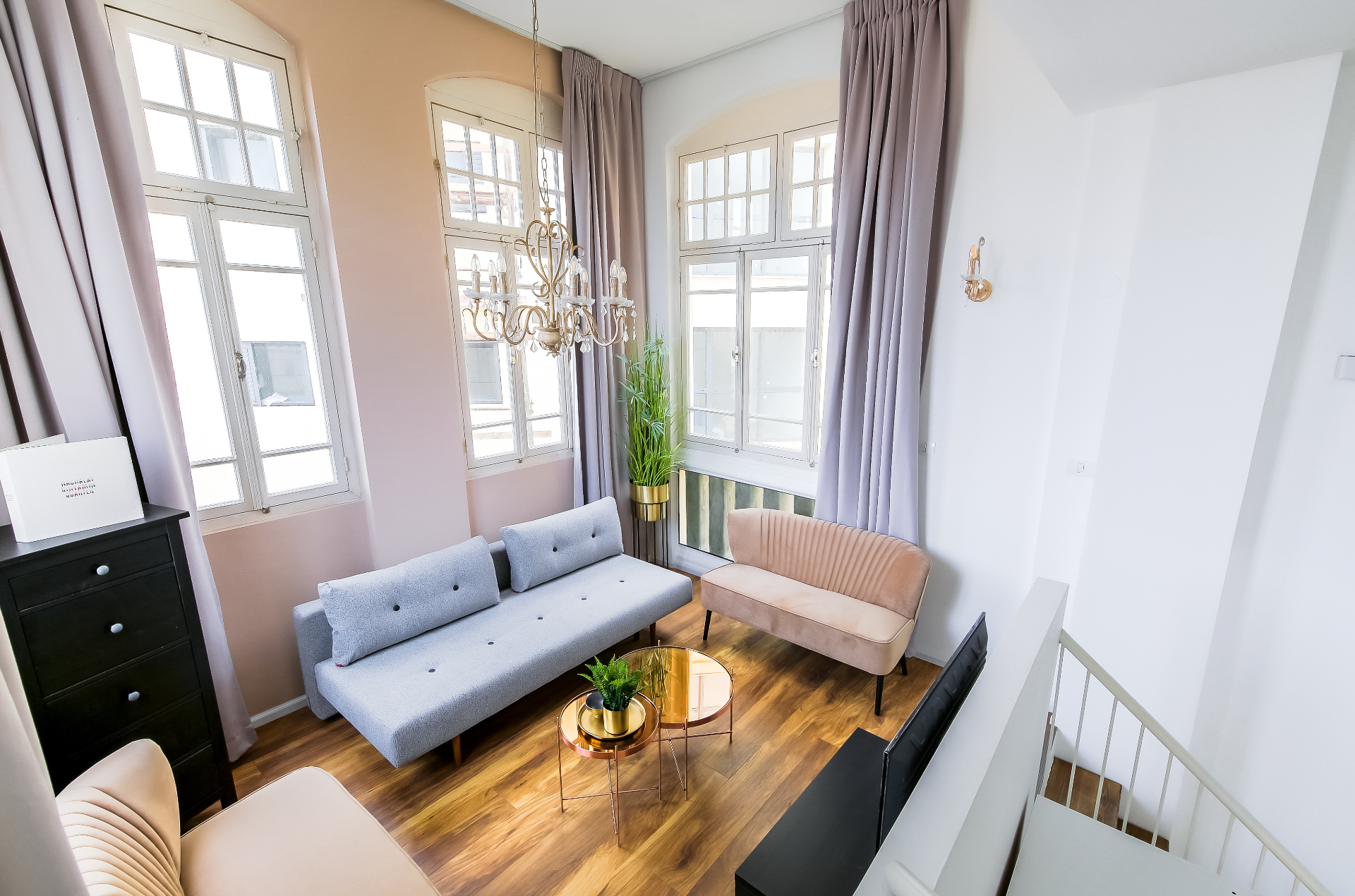 Luxurious Suite 203 - Image 2