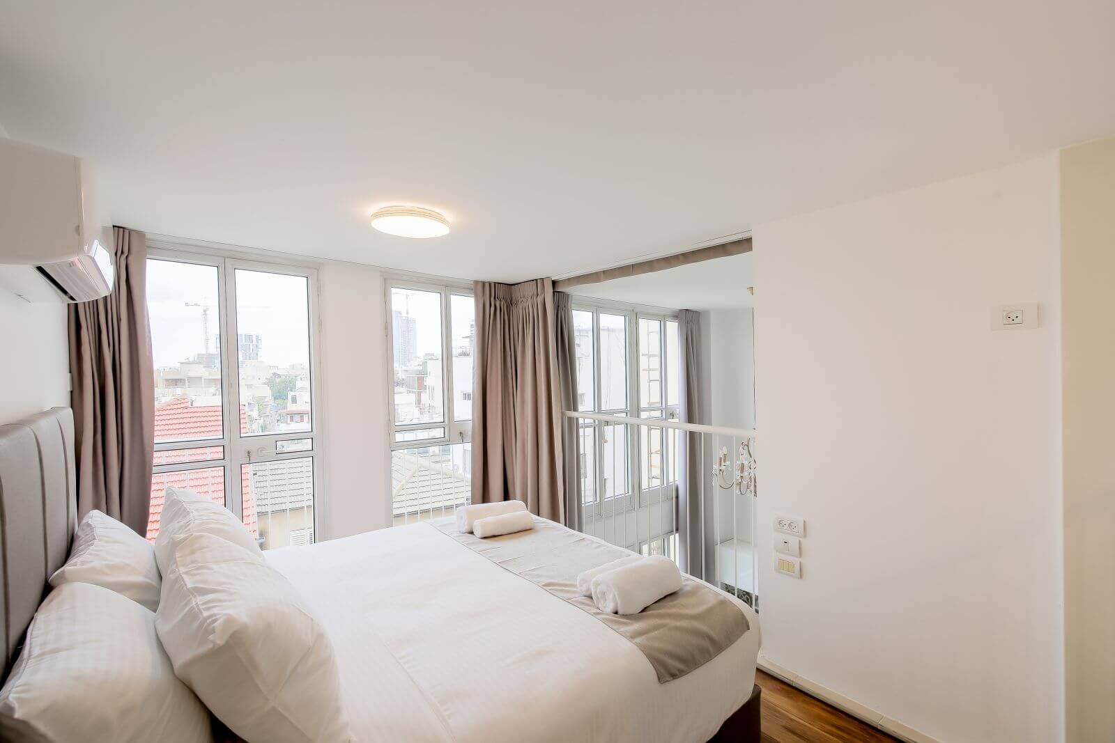 Duplex Apartment 204 - Image 8