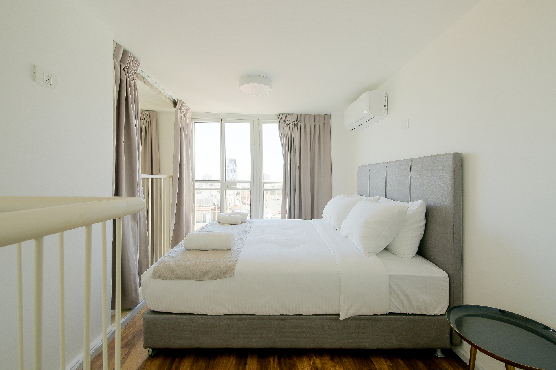 Duplex Apartment 302 - Gallery 6