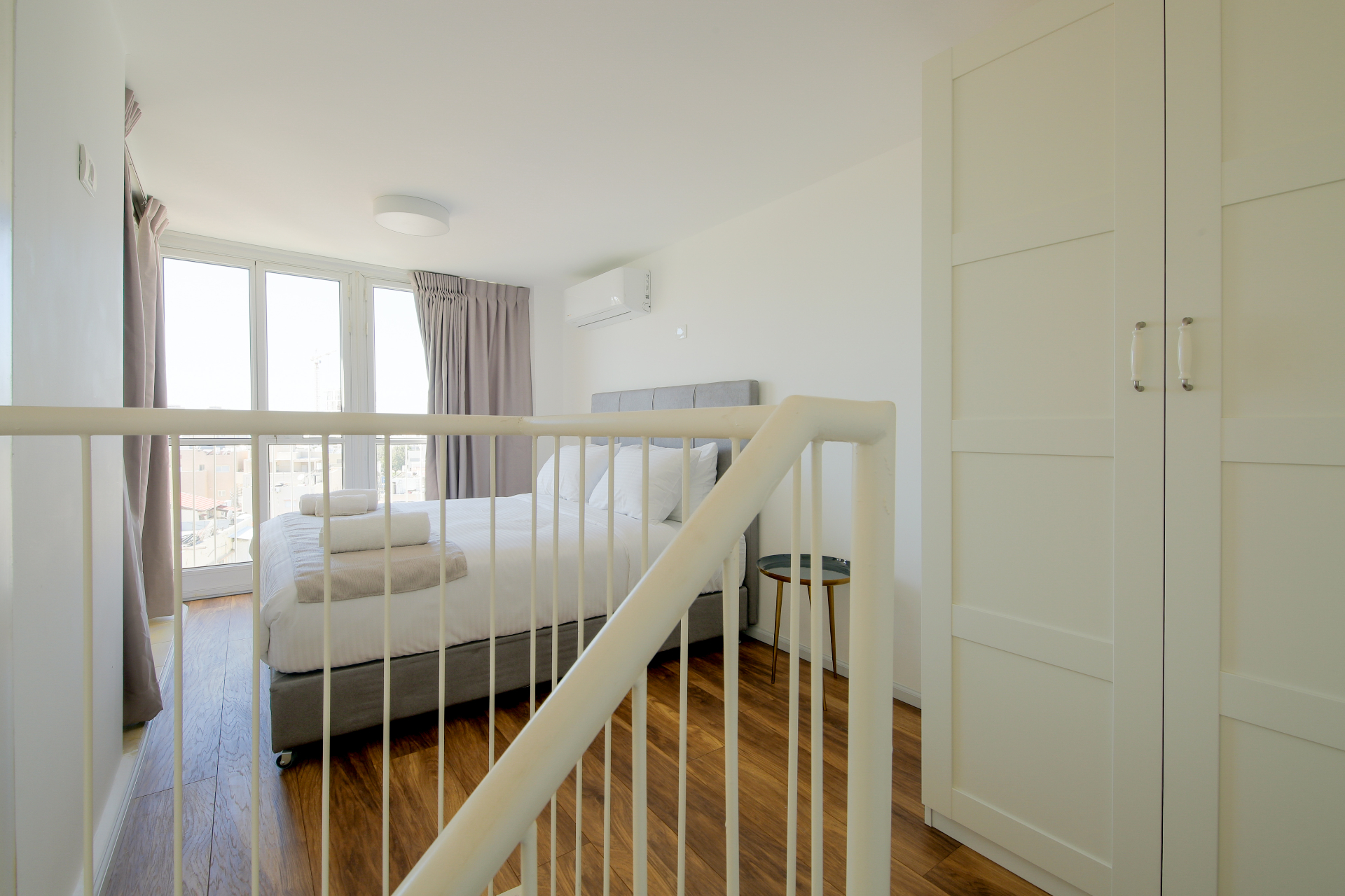 Duplex Apartment 302 - Gallery 7